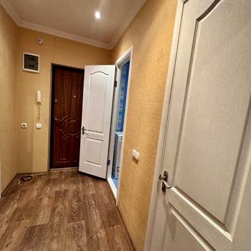 Довгострокова оренда 1к Квартира Зенітного полку (Некрасова) вулиця