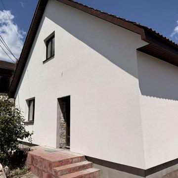 Осокорки. Обмін на квартиру!Будинок з виходом на озеро Святище!