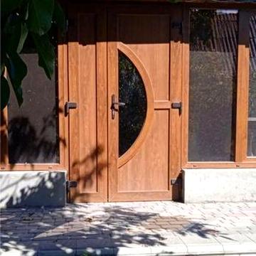 Хороша хата з всіма зручностями