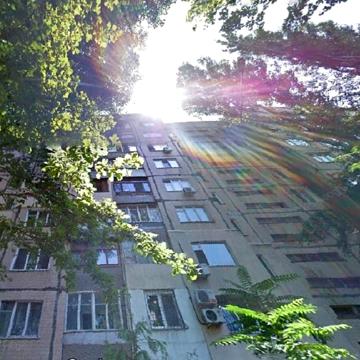 Давида Ойстраха вул. (Затонського), 18