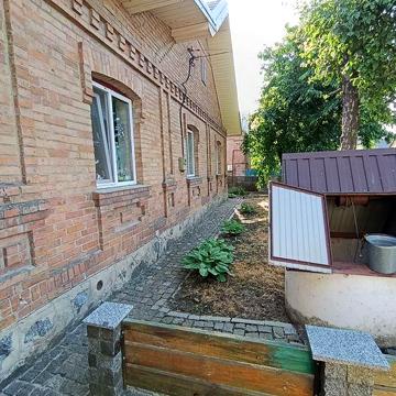 Будинок на Новосілках