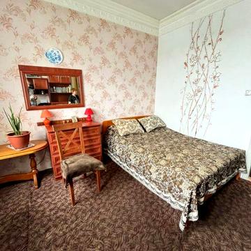 Продається 3-х кімнатна квартира в центрі