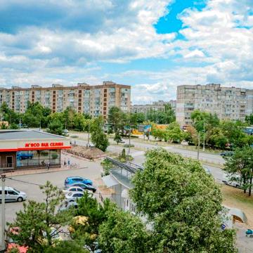 Продається простора 4-кімнатна квартира по просп.Героїв Дніпра,22