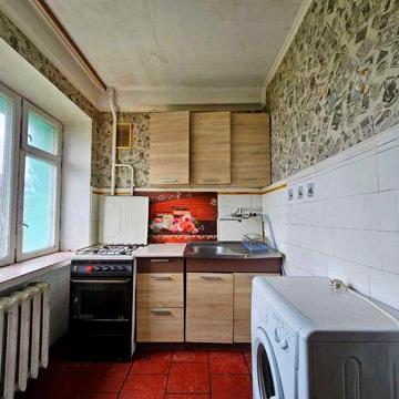 Оренда двокімнатної квартири 40m2 на Куренівці