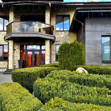 Лісова вул.