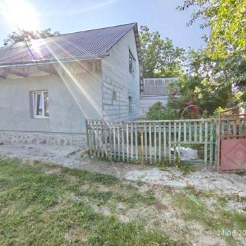 Продається двоповерховий будинок 110м² Гараж