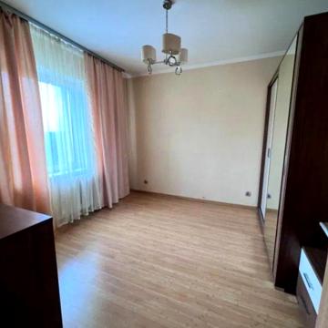 Олевська вул., 7