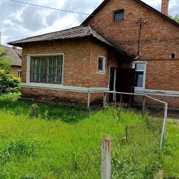 Продаж частини будинку