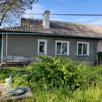 Продается половина жилого дома с участком  в Хлебодарское