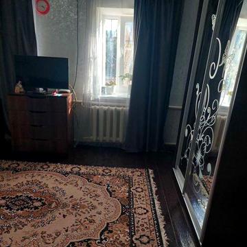 Продаю два дома в одном дворе (Октябрьский )