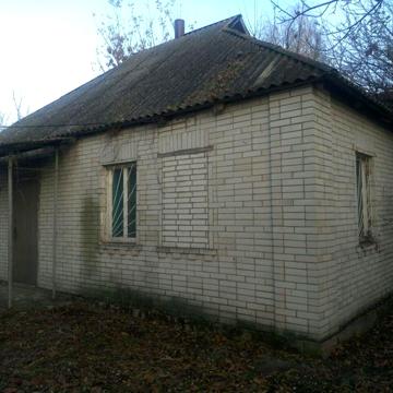 Будинок в селі Красне
