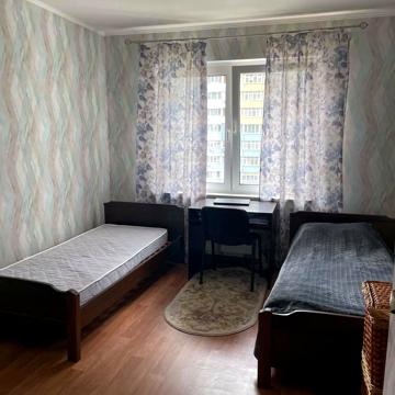 Софії Русової вул., 7