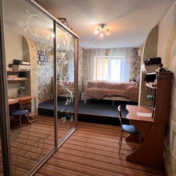 Паркова вул., 22