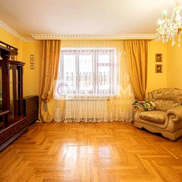 Смакули вул., 1