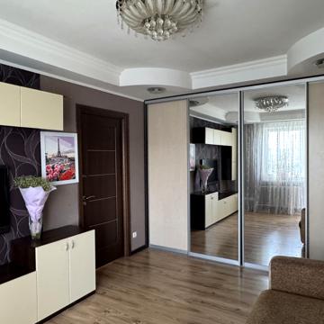 Братиславська вул., 34
