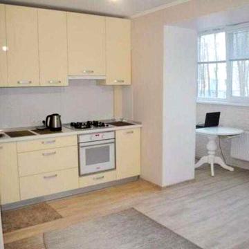 Продам 2 ком квартиру  на Северной Салтовке