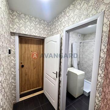 Продам 1-комнатную квартиру с капитальным ремонтом/район Титова