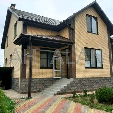 Травнева вул.