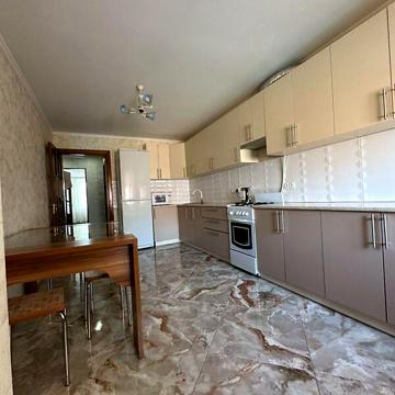 Довгострокова оренда 1к Квартира Кравчука вулиця ЖК ФАВОРИТ