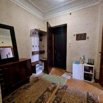 Здам 3х кімнатну, район площі