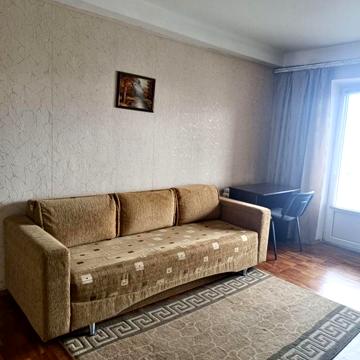 Амвросія Бучми бульв., 3