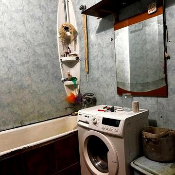Продаж 1к Квартира Зарічанська вулиця