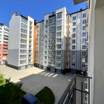 Хіміків вул., 43