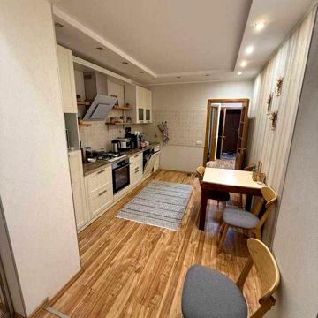 Продам 2 ком квартиру 73м2 Победа 6, Набережная Победы 136а