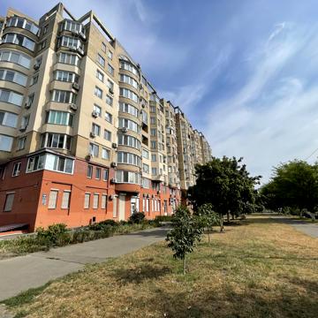 Микільсько-Слобідська вул., 4-Д