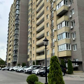 Байди Вишневецького вул., 68/1