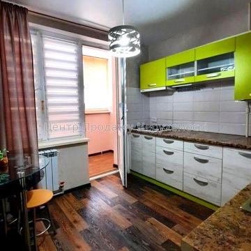 E8 Продам 1к квартиру з ремонтом на Холодній горі біля метро