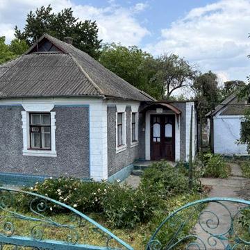 Продам дом с участком в Кодыме