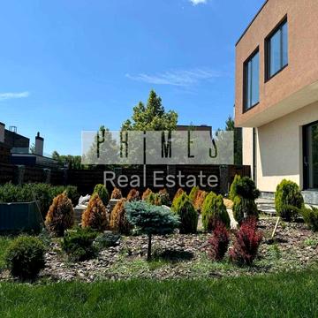 Грушева вул.