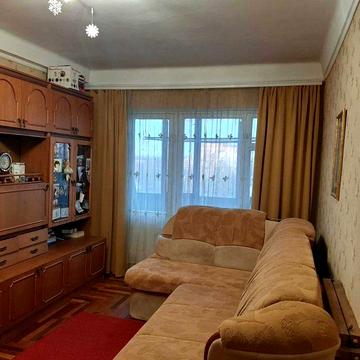 Продаж 3к квартири 67 кв. м на вул. Північнокільцева 24a
