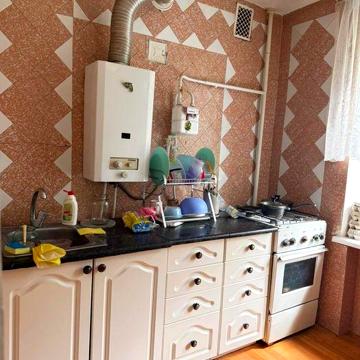 Оренда 2-х кімнатної квартири по вулиці Космонавтів