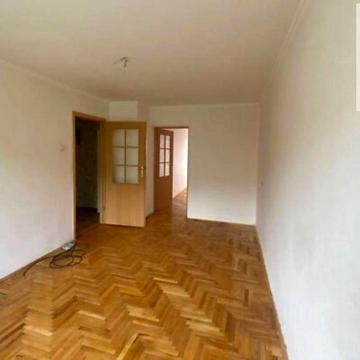 Продаж 2 кім. квартири вул. Сливенська
