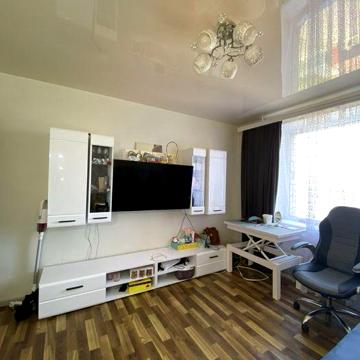 Продам 2 кімнатну квартиру по вулиці Попова 5