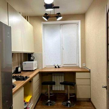 Продам 2 кімнатну квартиру на Подолі.