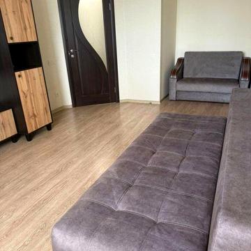Здам в оренду 1-ну квартиру по пр.Відродження 50