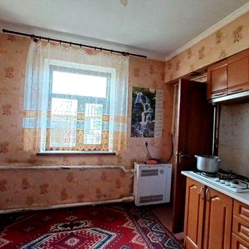 Продаж будинку в с. Озерна з виходом до річки