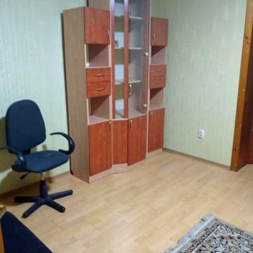 Сдам 2-комнатную квартиру с удобствами, центр города