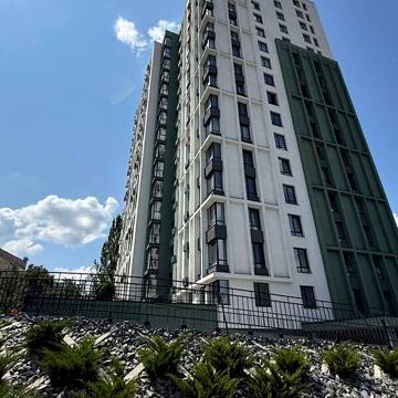 Продаж 3к Квартира Космічна вулиця ЖК Lagom