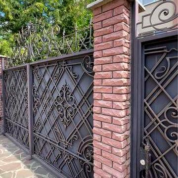 Продаж будинку на Пятничанах з виходом до Південного Бугу поряд ліс