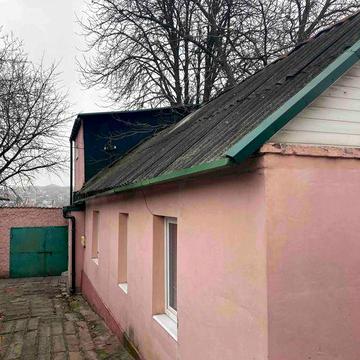 Продаж будинку  по вул. Леонтовича буд. 25 (пр. Богдана Хмельницького)