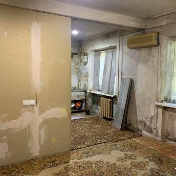 Продається 2-х кімнатна квартира без ремонту