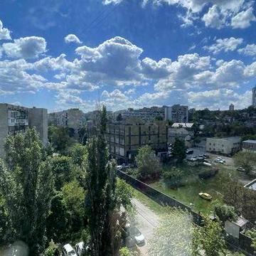 Продаж 1к кв-ри в Подільському районі Копилівська, 12а Копыловская