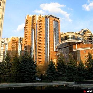 Продаж  УНІКАЛЬНОЇ 3к кв. вул. Старонаводницька, 4в, метро Печерська ЖК «Хвиля»