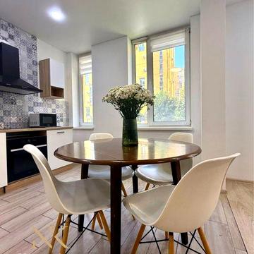 Продаж 3 к кв 87 м2. Комфорт Таун ЖК Клмфорт Таун