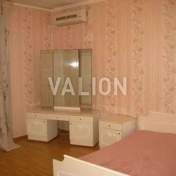 Продам 3-х кв. 119м2, мрн. Троєщина на вул. Рональда Рейгана 34/51,