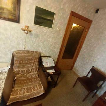 Автозаводська, 93. Продаж 3к квартири в цегляному будинку